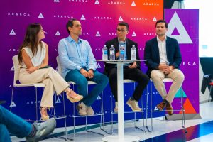 Cristina Tamayo of Endeavor Puerto Rico, Emmanuel Oquendo of BrainHi, and Adrián Figueroa of Flexio speak during Oasis Connections Season Two, sharing insights on scaling startups from Puerto Rico.